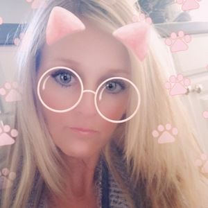 Meet your Posher, Wendy